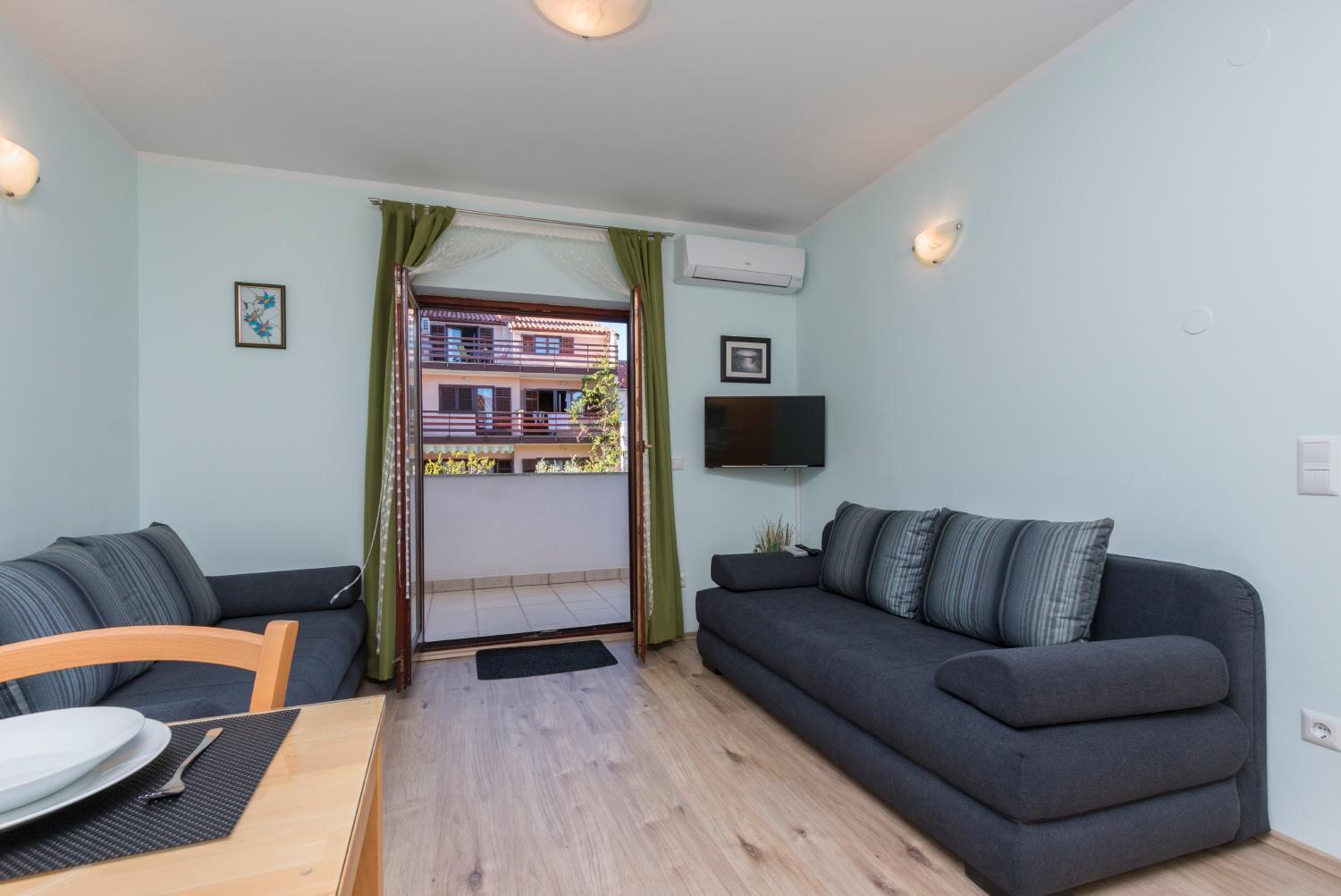 Milos Apartment بولا المظهر الخارجي الصورة