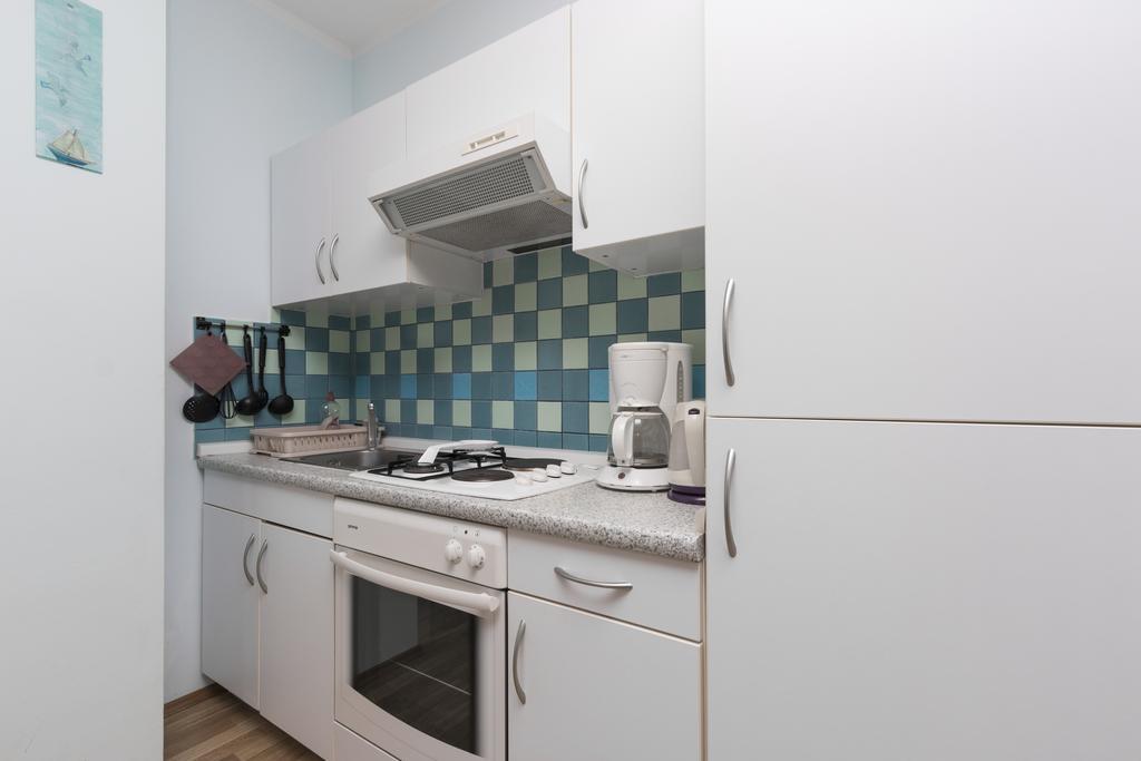 Milos Apartment بولا المظهر الخارجي الصورة